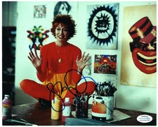 Illeana Douglas Signed Autographed 8x10 Photo ACOA