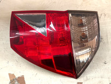HONDA FR-V 04-09 REAR RIGHT DRIVERS SIDE TAIL LIGHT ASSEMBLY O/S E110927 4991