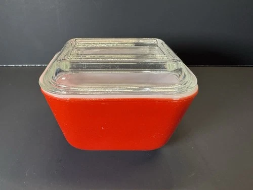 Vintage PYREX “Primary Red” #0501 1.5 Cup Refrigerator Dish + Ribbed Glass Lid