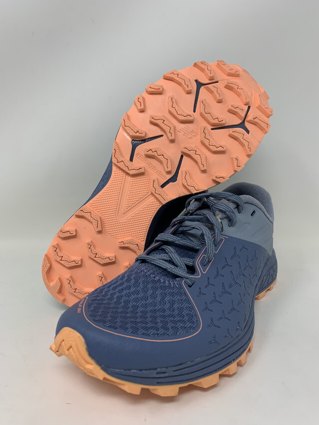 Женские кроссовки New Balance для бега Vazee Summit V2, синий/ зеркальный, 5 B(M), США