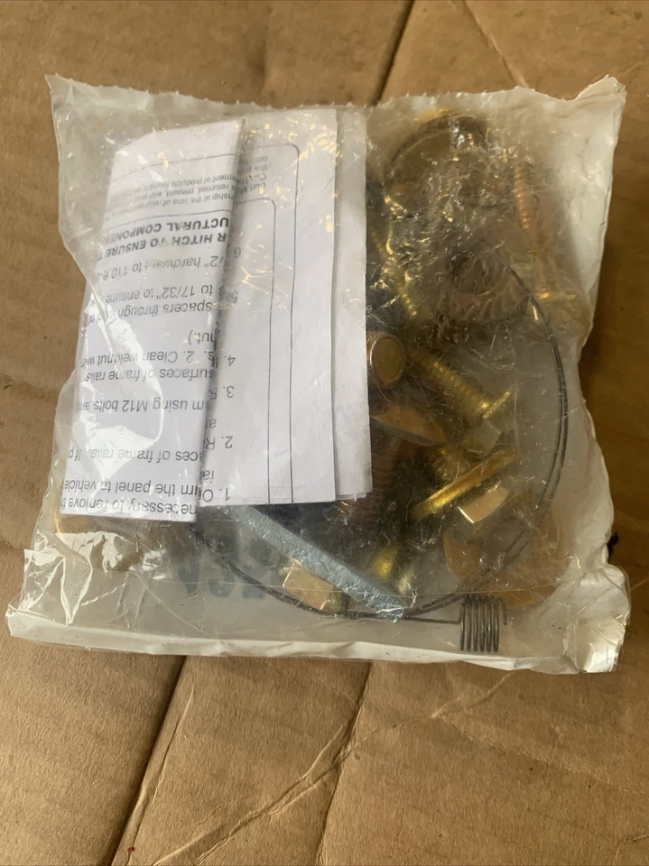 Enganche CURT 13591 Clase 3 para Chevy Equinox/GMC Terrain 10-17 Foto 4 de 4