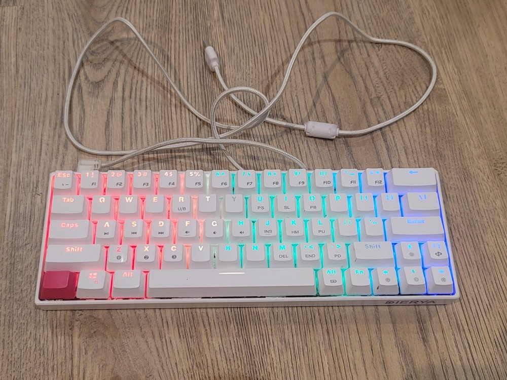 DIERYA DK63 White Mechanical Keyboard with Clicky Switches