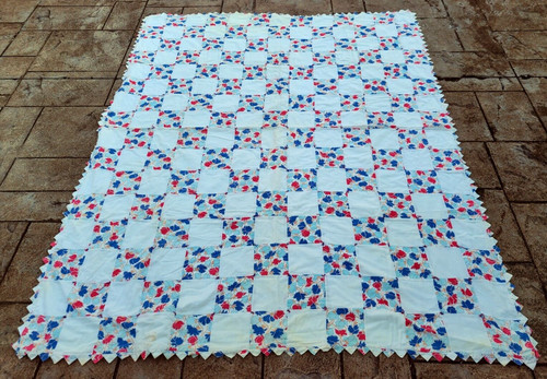 Vintage 58"x 72" Hand Sewn Patchwork Tied Quilt Prairie Point Border Edge