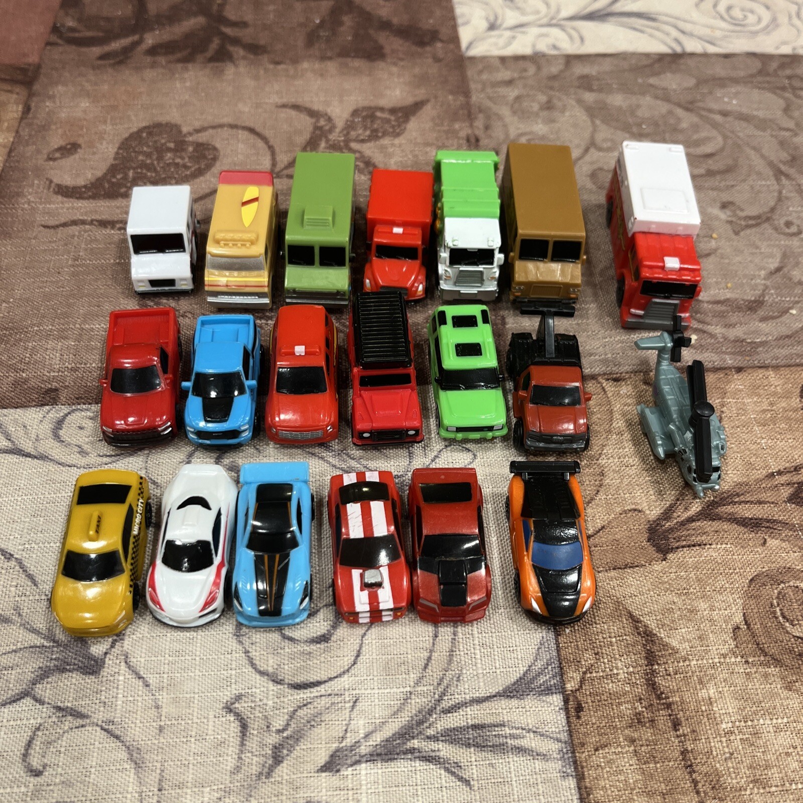 20 hasbro Jazwares cars lot