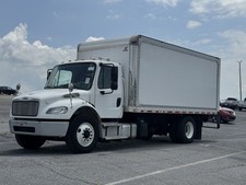 2017 Freightliner 18 Ft Box Truck 