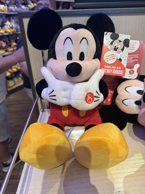 2026 Disney Parks Laugh And Shake Mickey Mouse Plush New With Tags