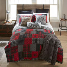 Red Forest 3-Piece Graphic Queen Quilt Set