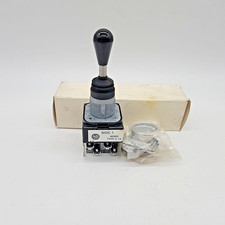Allen-bradley 800t-t4t8aaxx Ser T Toggle Switch
