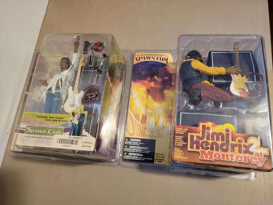 Figuras selladas McFarlane Toys Jimi Hendrix en Monterey y Woodstock 18 de agosto 1969 Foto 2 de 4