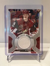 2017-18 Upper Deck - Ud Game Jersey Christian Dvorak #GJ-CD (MEM)
