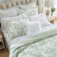 Laura Ashley  FULL/QUEEN Bedford Quilt  Sham Set  Green Floral  Reversible