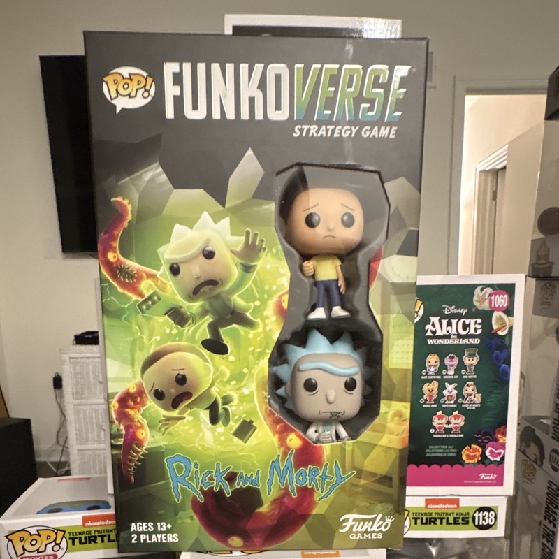 Funko Games Funkoverse Strategy Game Rick and Morty 100 Exclusive Pop! 2019