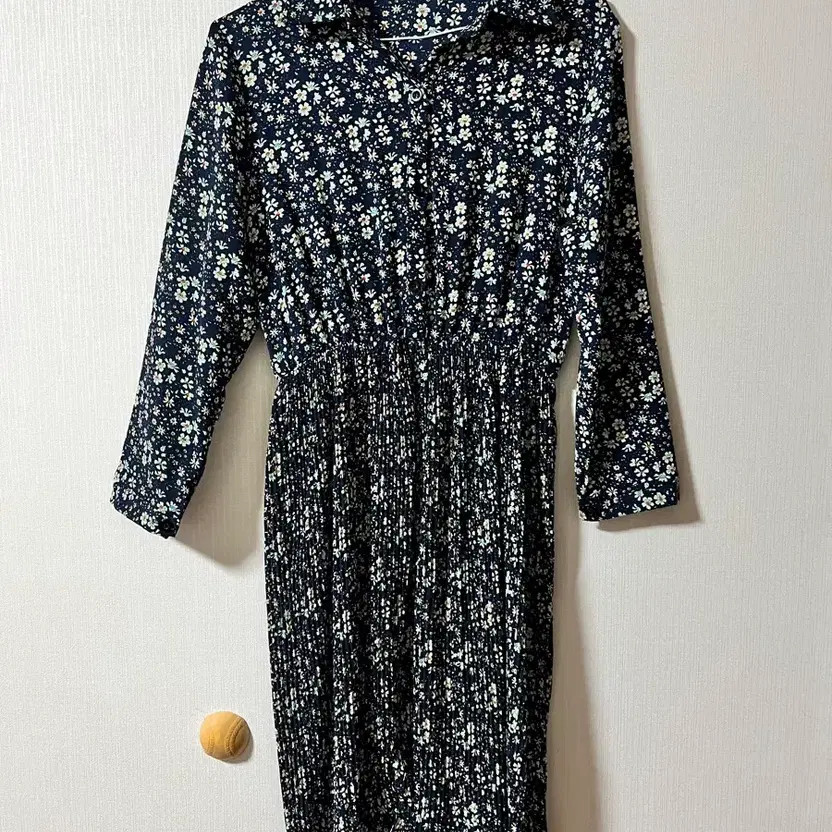 Assorted Floral Pattern Dresses Collection - Mult… - image 5