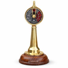 Antico telegrafo nave in ottone sala macchine nautica marina esposizione arre...