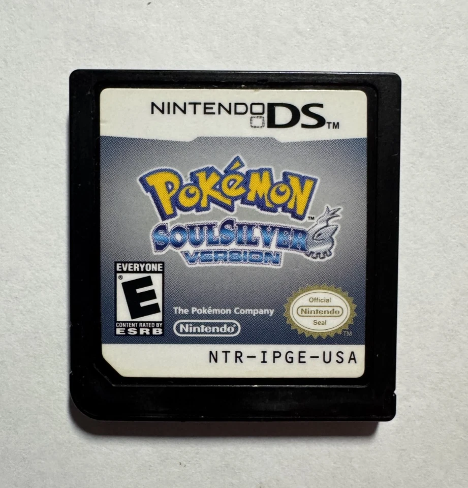 Pokémon: SoulSilver Version - Nintendo DS / Authentic Game Cartridge / Tested  - Image 2 of 4