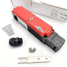 1pcs New Safety Switch for Euchner TP4-4131A024M 084132