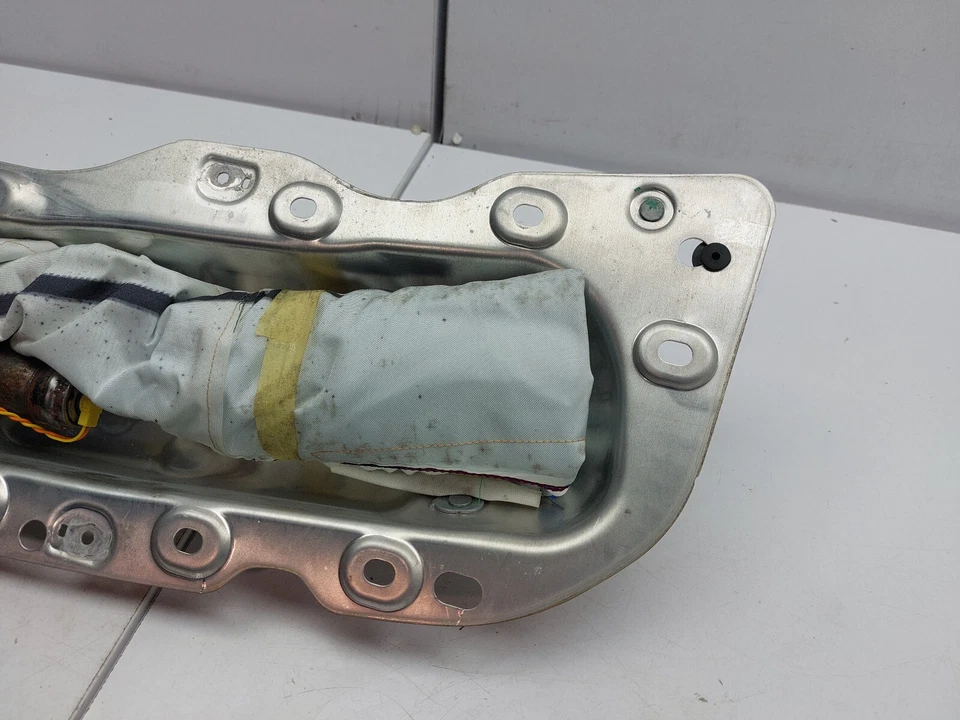 LAND ROVER DISCOVERY SPORT L550 PEDESTRIAN AIRBAG - Image 3 of 4