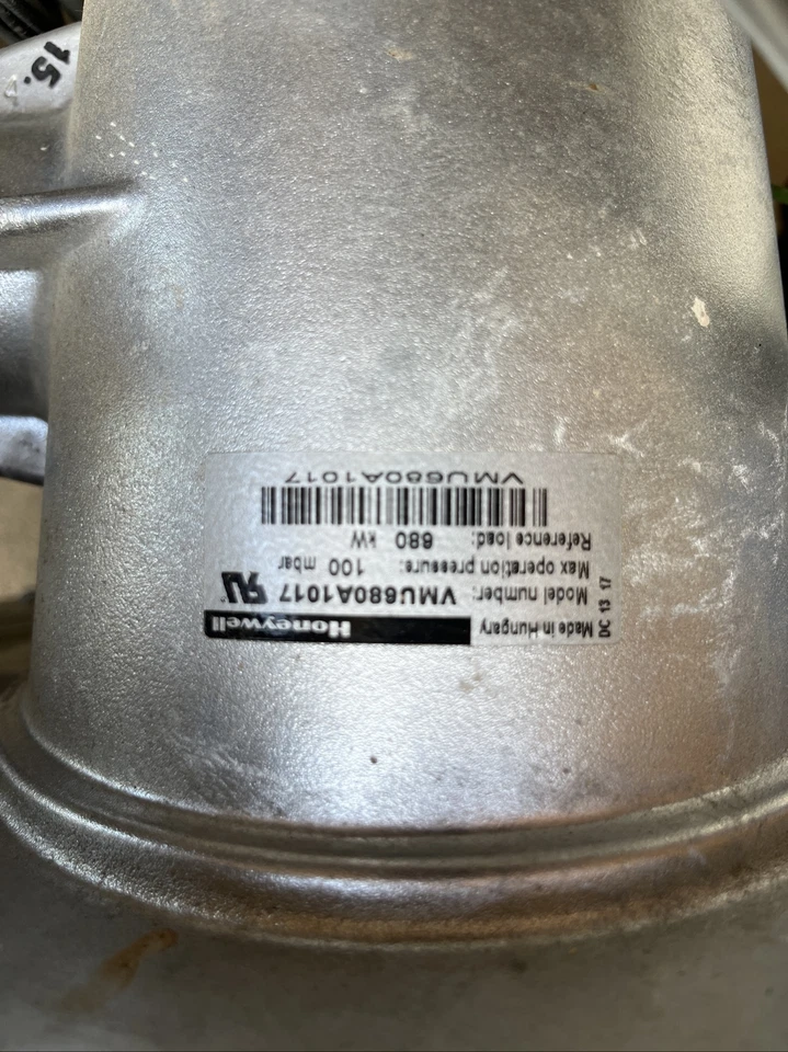 PAPST GNG250-GN39-01 变速燃烧鼓风机。 Atlas A300 阿贾克斯锅炉 — 第 4/4 张图片