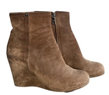 PRADA TAN SUEDE WEDGE HEEL SIDE ZIPPER ANKLE BOOTS Sz 38.5M MADE IN ITALY