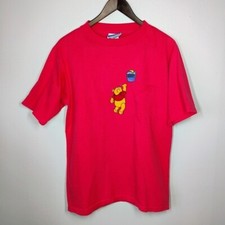 Disney Winnie The Pooh Embroidered Honey Pot Pocket Tee Shirt Pink Size Medium