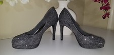 FIONI Night Women's Jolly Joyeux Silver Shimmer Platform Pumps Sz 7,5 - New