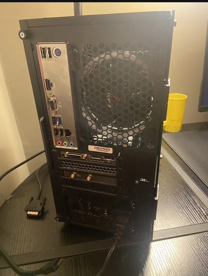 SkyTech Blaze II (500GB SSD, AMD Ryzen 5, 3.40 GHz, 8GB RAM) Gaming Desktop -... - Image 3 of 4