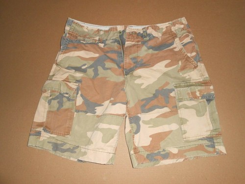 GAP Camouflage Cargo Shorts Men Sz 36 