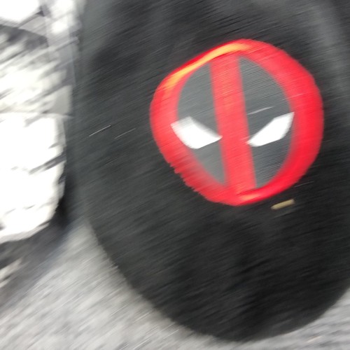 Marvel Slippers Shoes Mens Size 10 11 Deadpool Black Avengers Comic Book Cozy TV - Picture 6 of 18