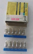 Sylvania Blue Dot Flashbulbs AG1B 12 Bulbs Photography Vintage