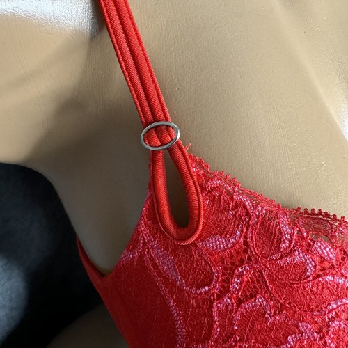 Lily of France Bra 36C Red Padded Underwire Adjustable Clasp Back Lace Sexy - Picture 4 of 14