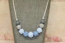 Mom's Gift, Silicone Teething, Nursing, Sensory Necklace, Nursing Gift (te29)