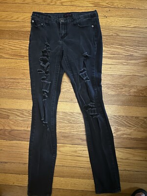 Silver Crush Black Jeans With Holes Sz 7/8 