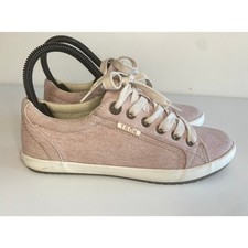 35 SALE TAOS SNEAKERS WOMENS 6.5 SHELL PINK STAR CANVAS STA-12844 CASUAL