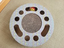 Katzenspielzeug, nur einmal benutzt