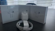 Airpods 2nd generation with wireless case