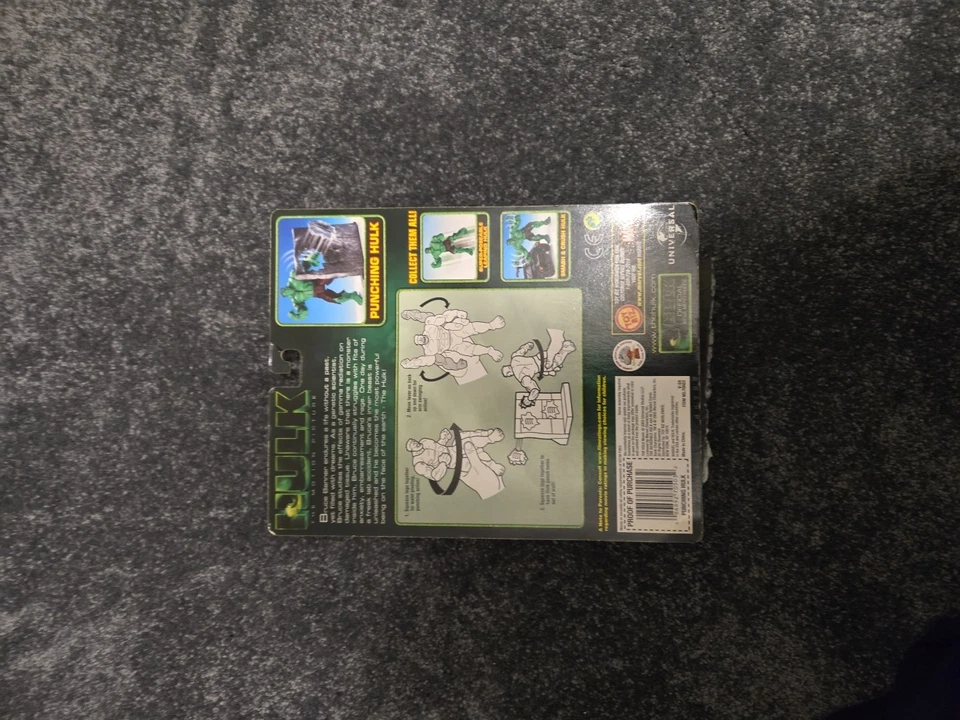 Incredible Hulk Punching Hulk Action Figure Marvel Superheroes New in Package - Image 2 of 4