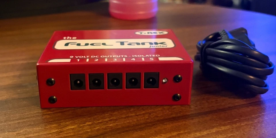 Como Nuevo T-Rex Fuel Tank Junior Guitarra Eléctrica Efectos Pedal Fuente de Alimentación Foto 2 de 4