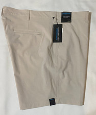 NWT-Roundtree Yorke Men's 7" inseam Performance Classic fit Shorts-Biege-Sz.40
