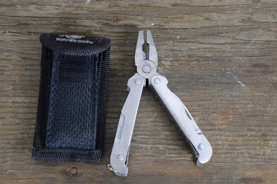 Alicate Winchester multifuncional aço inoxidável dobrável EDC ferramenta de bolso com bainha - Imagem 3 de 4