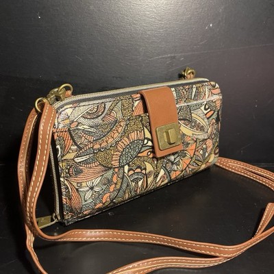 Sakroots crossbody bag with adjustable strap #preppy #crossbody