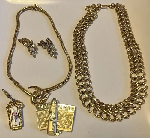 6 pc. Vtg DESIGNER JEWELRY LOT TRIFARI Monet SIGNED Gold Tone