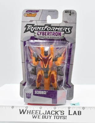 Scourge #4 Cybertron Transformers Robots in Disguise 2005 Hasbro Figure MOSC NEW