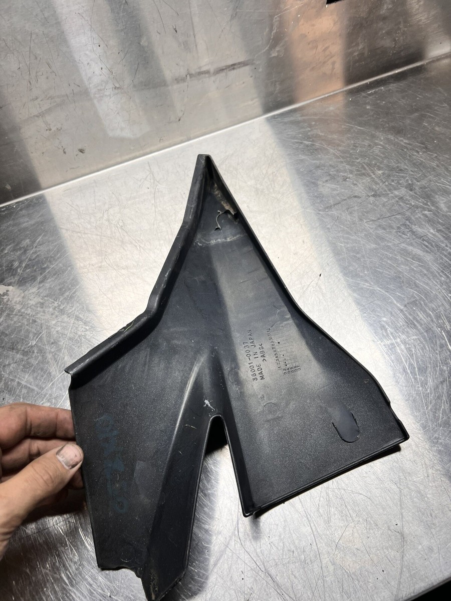 Kawasaki ZX10 ZX 10 R Cowling Fairing Plastic Cowl Trim Inner 05
