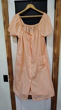 womans peach and white vintage housecoat lounge wear size large 