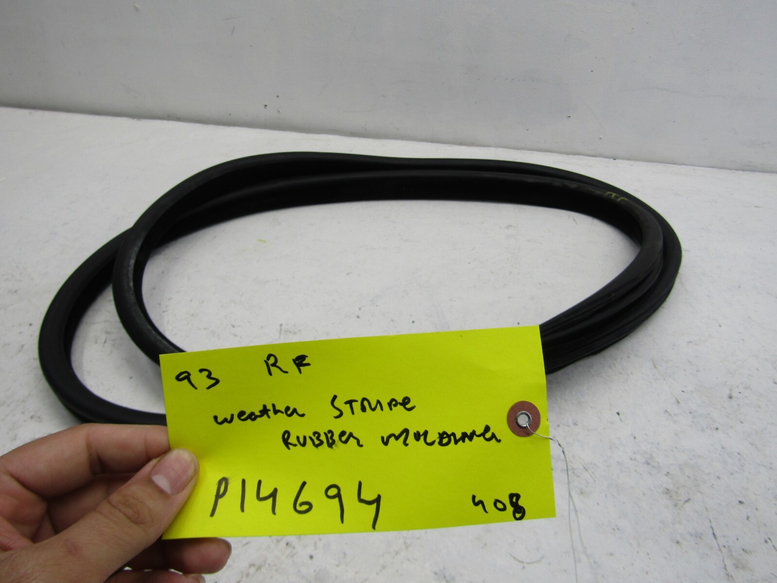 Passenger Door Weather Strip Seal XF 20092015 Right Side Front Rubber