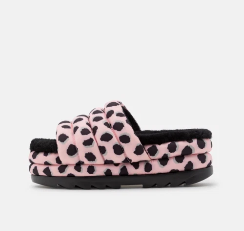 Sandalo UGG Maxi Slide stampa ghepardo pelle di pecora rosa plateau capesante donna 9