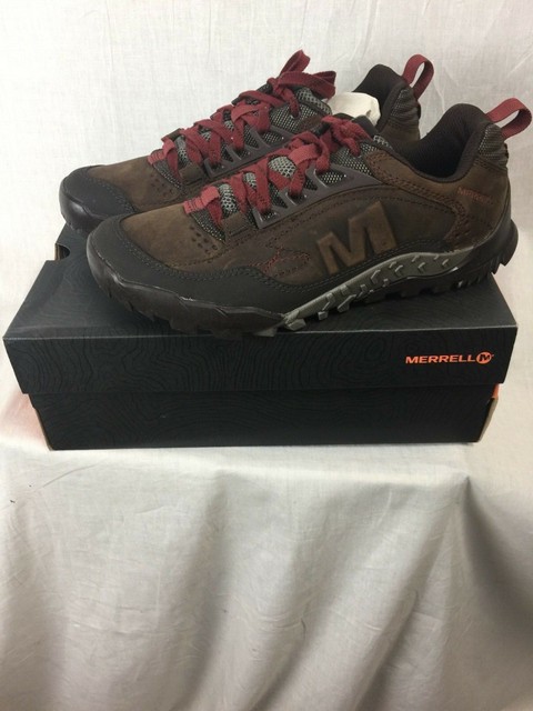 merrell annex trak low clay