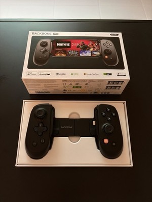 Backbone Pro - (USB-C) Mobile and Wireless Controller for Cloud Gaming