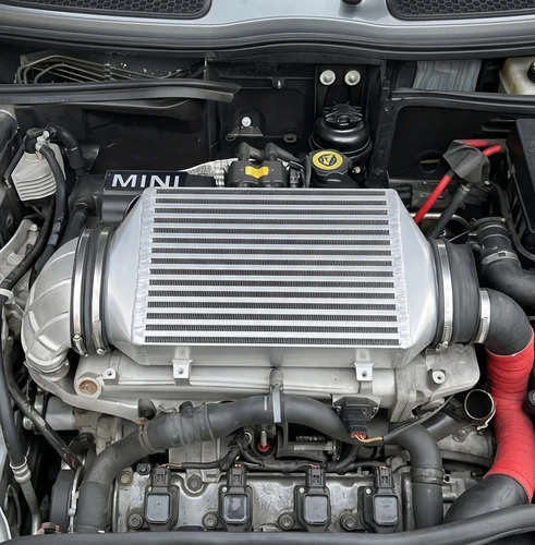 KYOSTAR Top Mount Supercharged Intercooler For BMW Mini Cooper S R52 R53 JCW W11