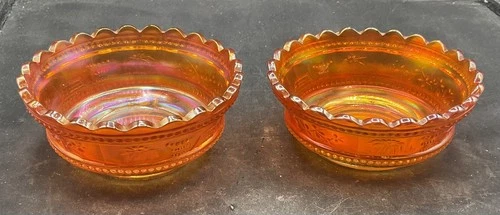 BEAUTIFUL PAIR OF VINTAGE CARNIVAL NORTHWOOD PEACOCKS AT THE FOUNTAIN BERRY BOWL